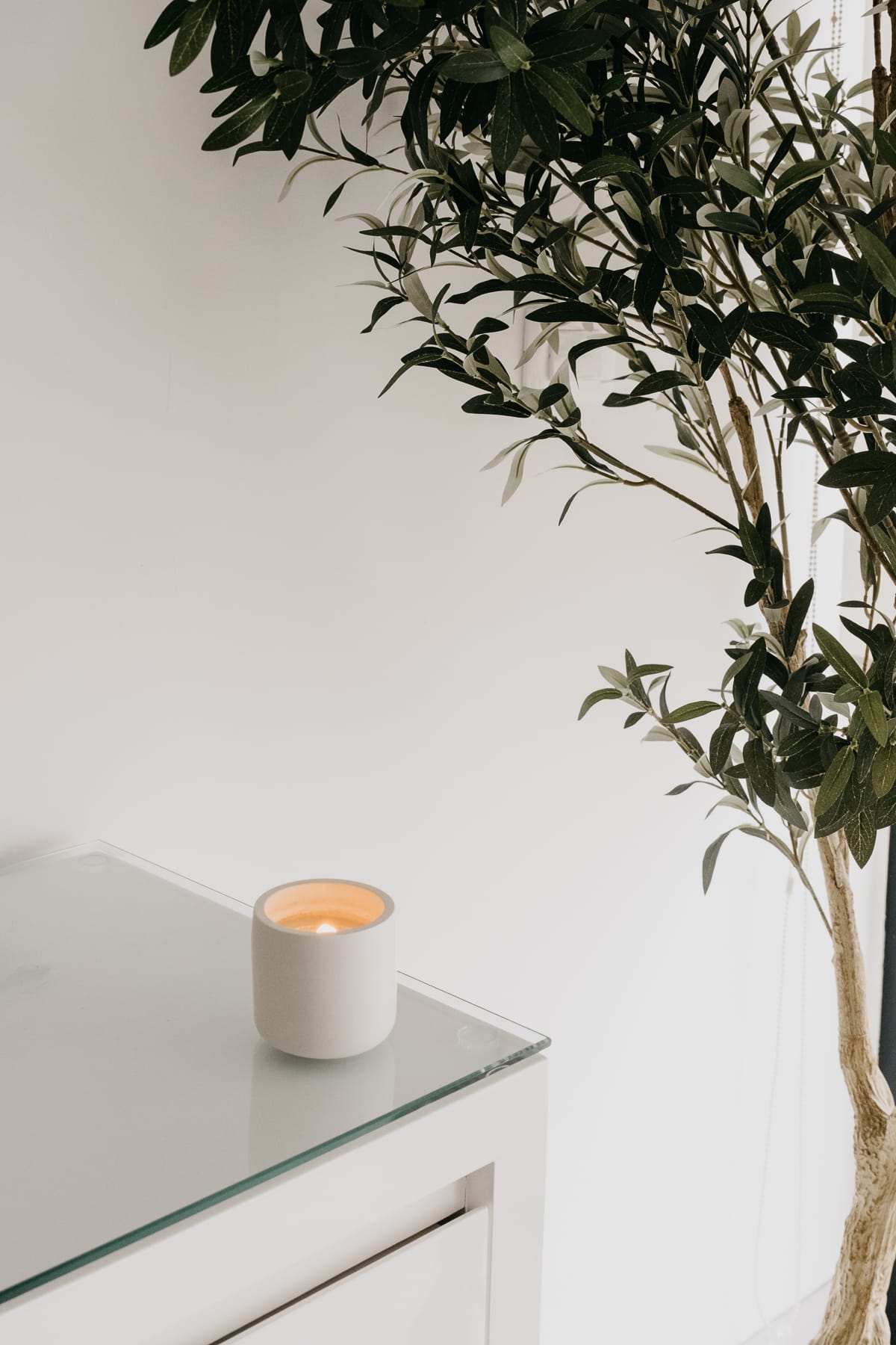 Vela Concreto Bergamot Tea | Bergamota + Miel + Ámbar