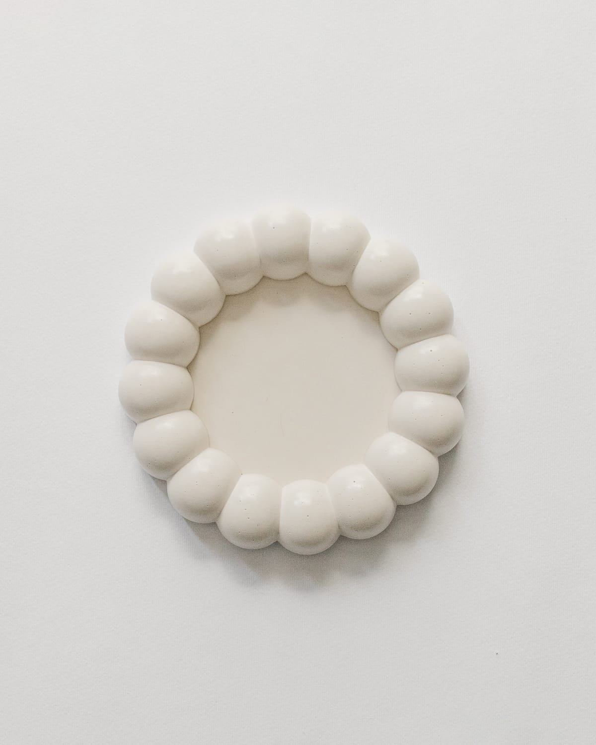 jesmonite bubble tray